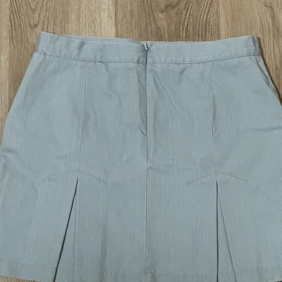 PRE-LOVED ♻️ Mini skirt - Picture 2 of 3